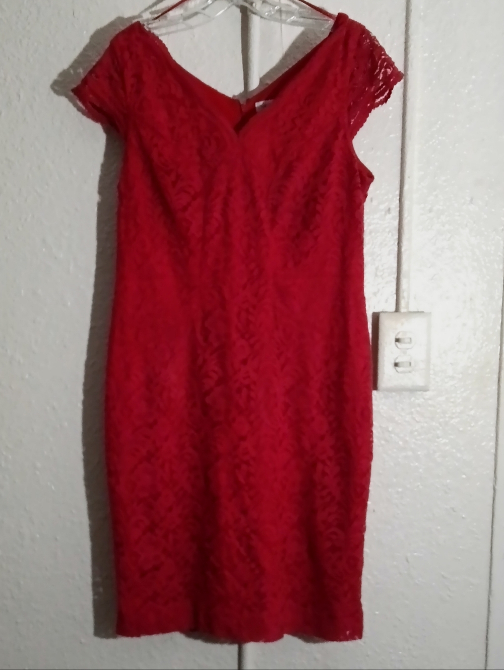 Liz Claiborne Red-Toned Lace Midi Dress